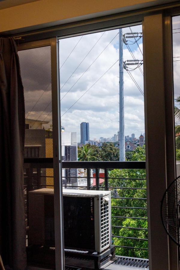5880 Enriquez Residences Маніла Екстер'єр фото